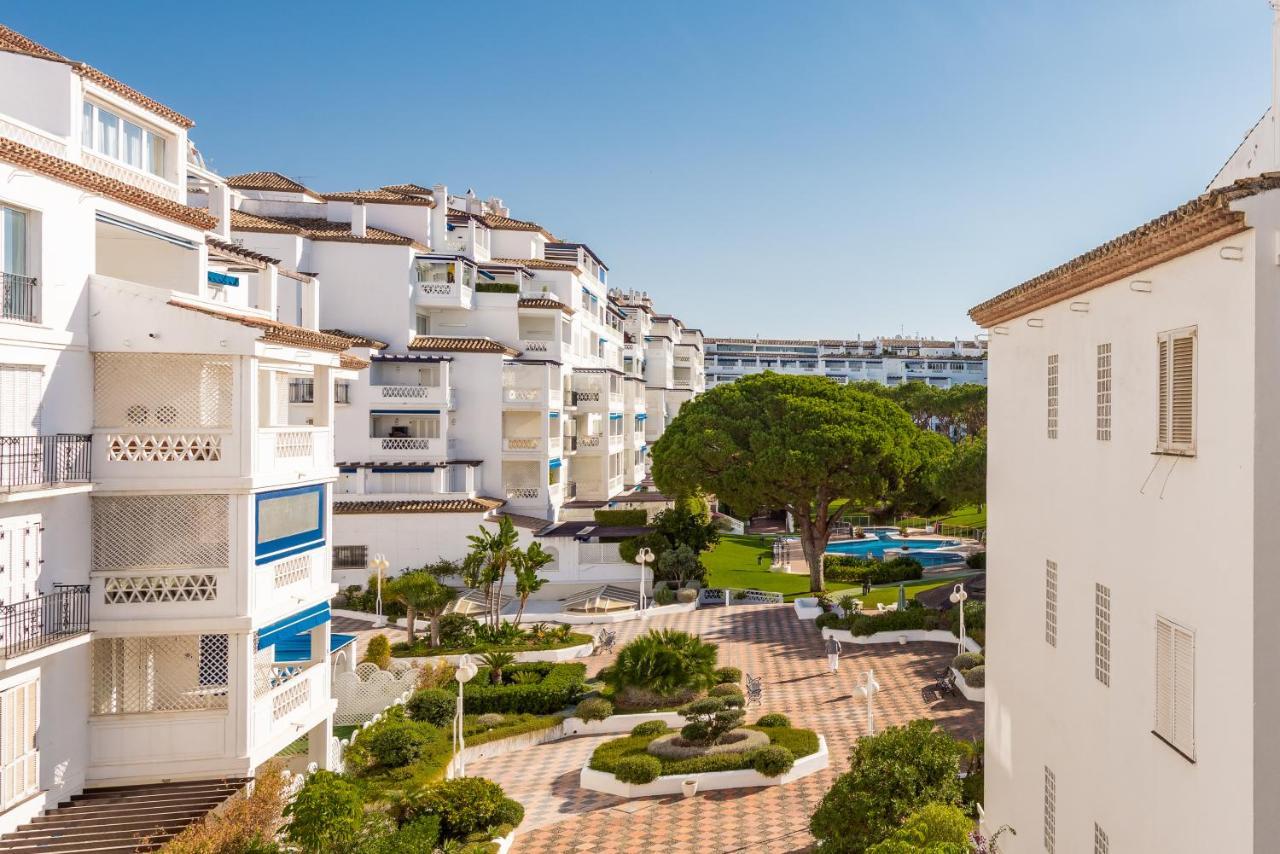 Beachfront Puerto Banus Appartement *