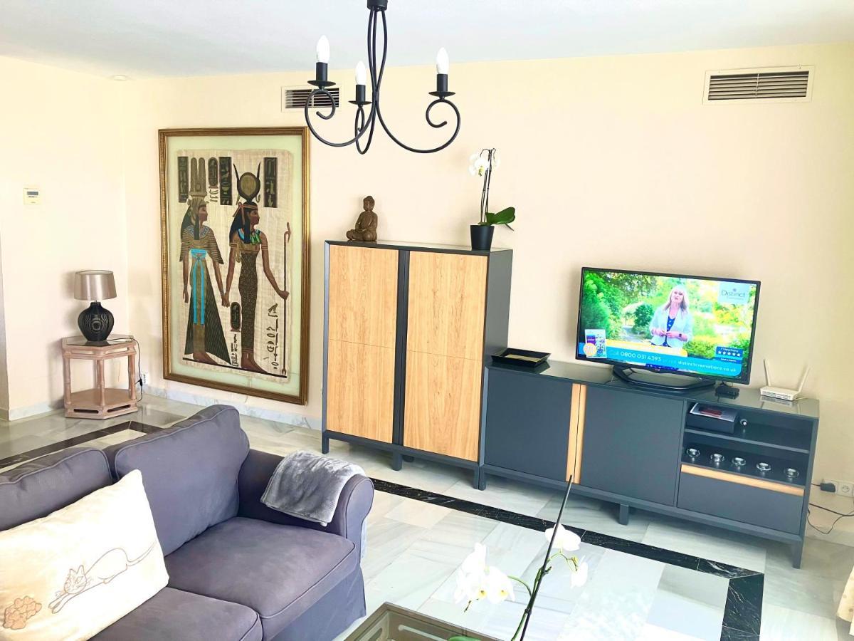 Beachfront Puerto Banus Appartement *